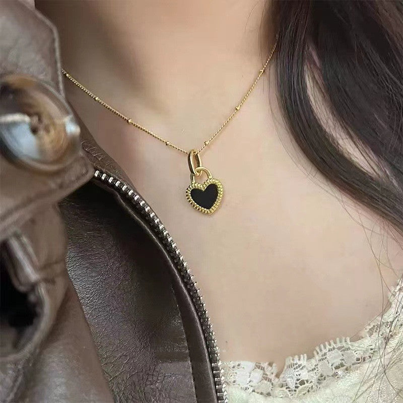 Black And White Double Sided Love - Chain